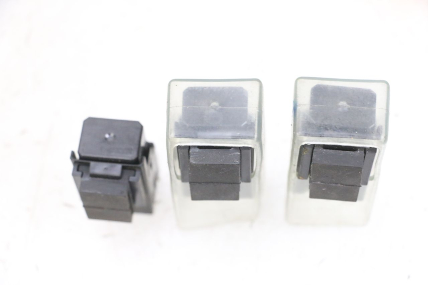 photo de PRZEKAŹNIK ELEKTRYCZNY YAMAHA TRICITY 300 (2020 - 2024) - Szczegół części