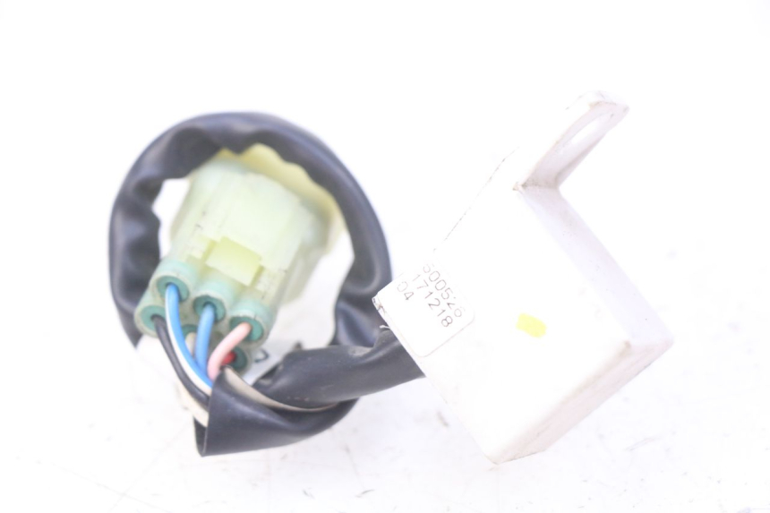 photo de PRZEKAŹNIK ELEKTRYCZNY PIAGGIO VESPA GTS IGET ABS 125 (2017 - 2023) - Widok główny