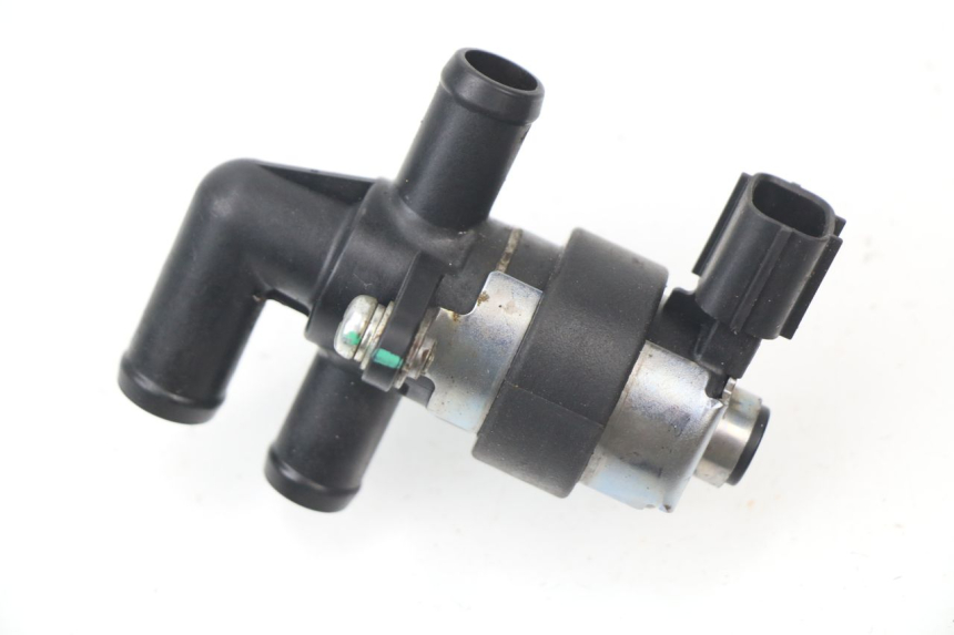 photo de PRZEKAŹNIK ELEKTRYCZNY HONDA VFR F 1200 (2010 - 2015) - Zoom stanu zużycia