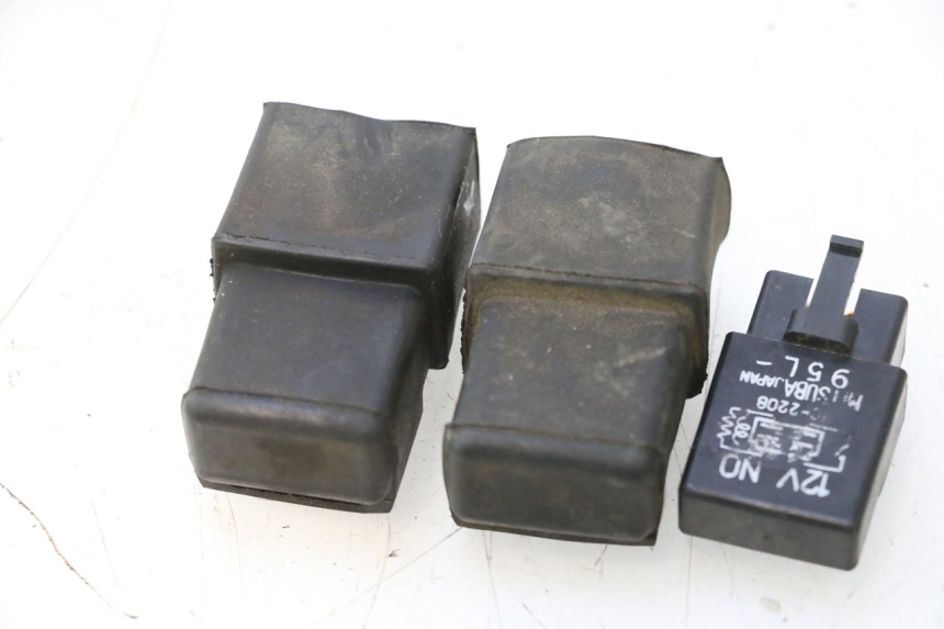 photo de PRZEKAŹNIK ELEKTRYCZNY HONDA VFR FI RC46 800 (1998 - 2001) - Zoom stanu zużycia