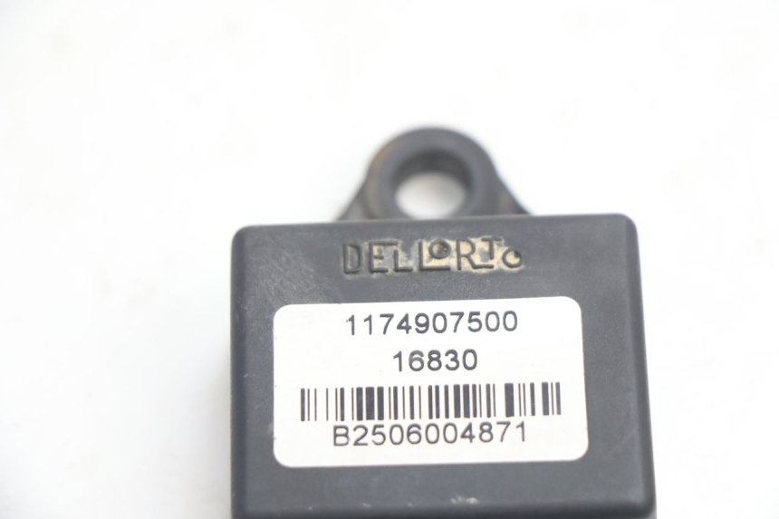 photo de PRZEKAŹNIK ELEKTRYCZNY PEUGEOT VIVACITY 50 (2004 - 2009) - Szczegół części