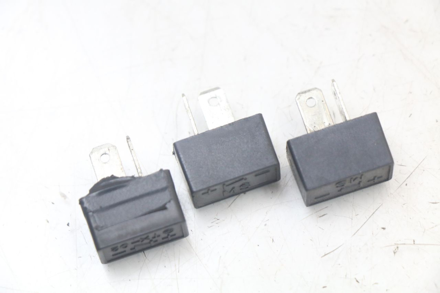 photo de PRZEKAŹNIK ELEKTRYCZNY YAMAHA XMAX X-MAX ABS 125 (2017 - 2020) - Szczegół części