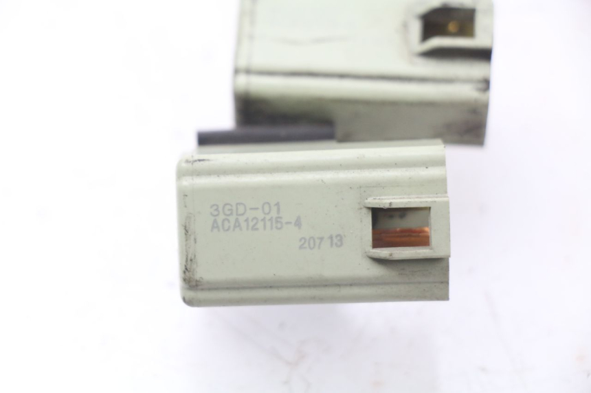 photo de PRZEKAŹNIK ELEKTRYCZNY YAMAHA X-MAX XMAX 125 (2010 - 2013) - Inny kąt widzenia