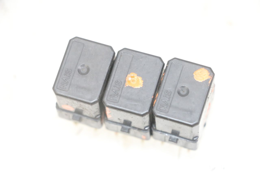 photo de PRZEKAŹNIK ELEKTRYCZNY YAMAHA XMAX X-MAX 125 (2006 - 2009) - Szczegół części