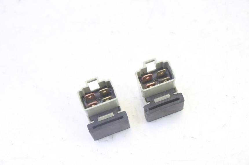 photo de PRZEKAŹNIK ELEKTRYCZNY YAMAHA X-MAX XMAX 125 (2010 - 2013) - Zoom stanu zużycia