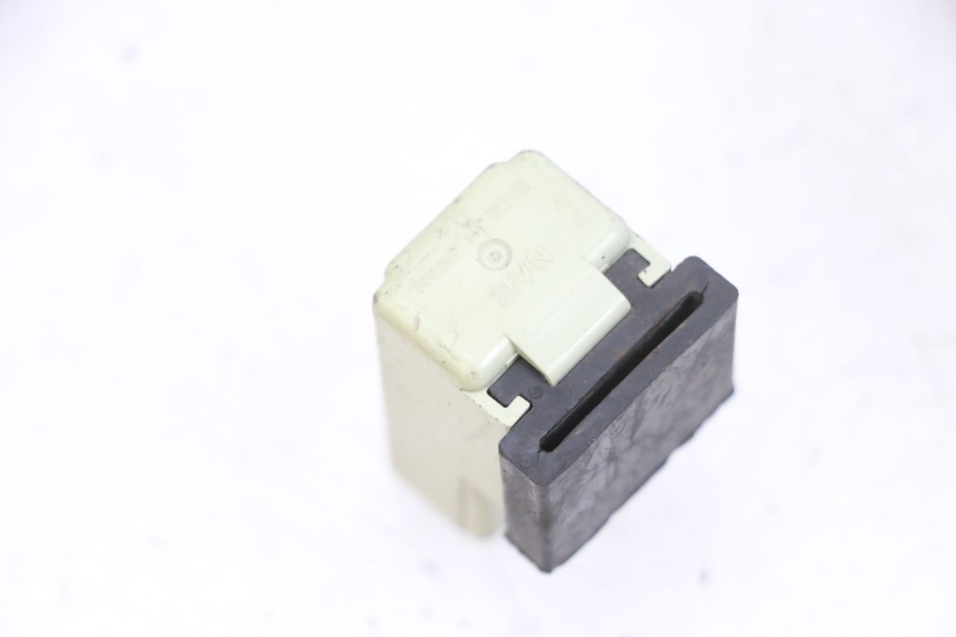 photo de PRZEKAŹNIK ELEKTRYCZNY YAMAHA X-MAX XMAX 125 (2010 - 2013) - Inny kąt widzenia