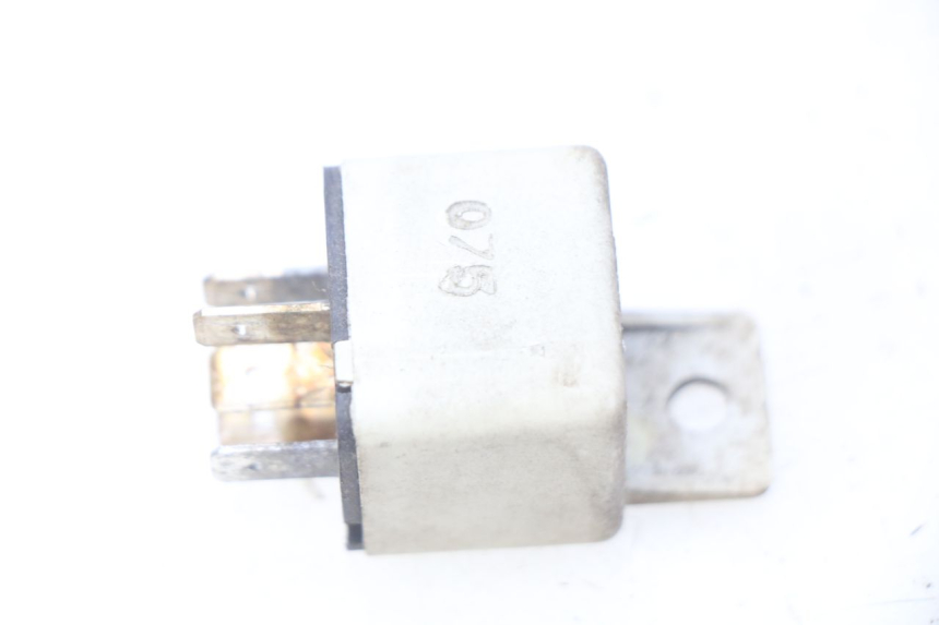 photo de PRZEKAŹNIK ELEKTRYCZNY PIAGGIO X9 EVOLUTION 250 (2003 - 2007) - Zoom stanu zużycia