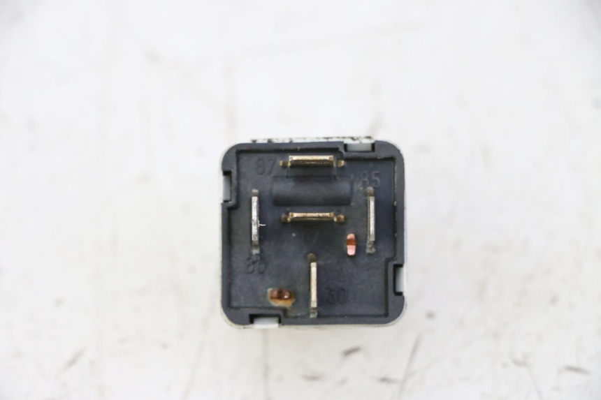 photo de PRZEKAŹNIK ELEKTRYCZNY PIAGGIO X9 EVOLUTION 125 (2003 - 2007) - Szczegół części