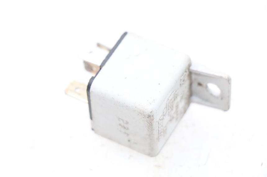 photo de PRZEKAŹNIK ELEKTRYCZNY PIAGGIO X9 125 (2000 - 2003) - Szczegół części