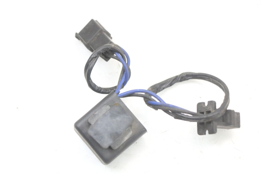 photo de PRZEKAŹNIK ELEKTRYCZNY KYMCO XCITING 250 (2006 - 2009) - Zbliżenie techniczne