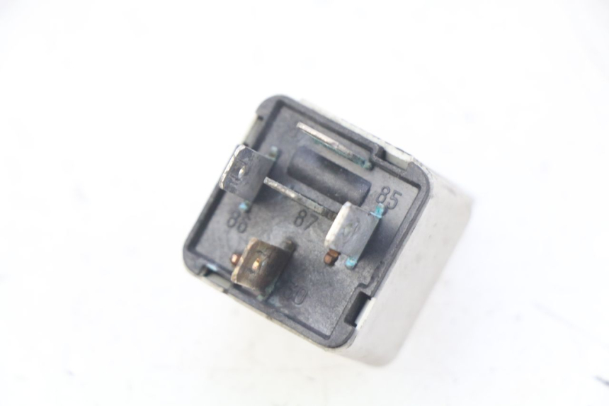 photo de PRZEKAŹNIK ELEKTRYCZNY PIAGGIO XEVO - X EVO 125 (2007 - 2017) - Szczegół części