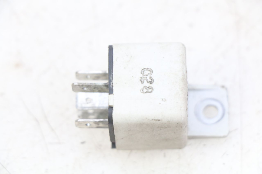 photo de PRZEKAŹNIK ELEKTRYCZNY PIAGGIO XEVO - X EVO 125 (2007 - 2017) - Szczegół części