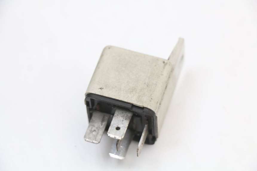 photo de PRZEKAŹNIK ELEKTRYCZNY PIAGGIO XEVO - X EVO 125 (2007 - 2017) - Szczegół części