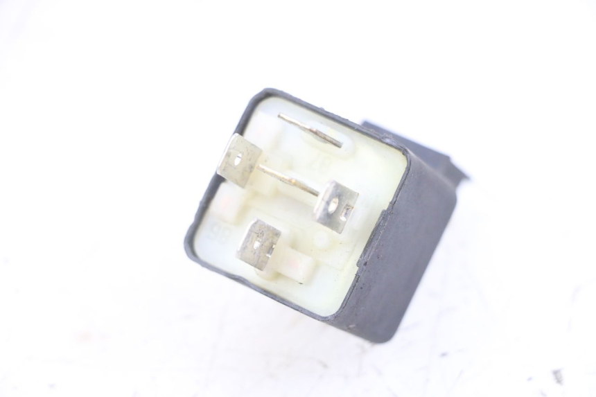 photo de PRZEKAŹNIK ELEKTRYCZNY PIAGGIO XEVO - X EVO 125 (2007 - 2017) - Zoom stanu zużycia