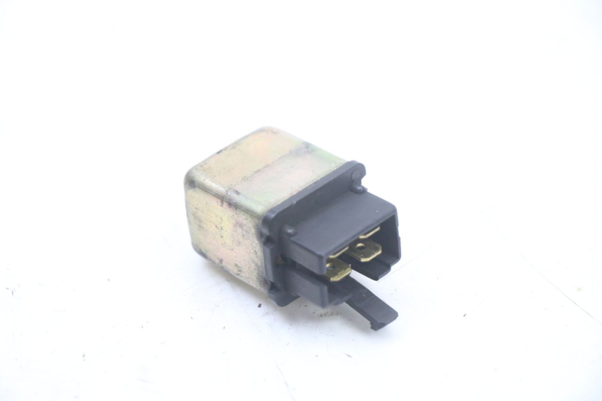 photo de PRZEKAŹNIK ELEKTRYCZNY YAMAHA BW'S NG NEXT GENERATION 50 (1996 - 2003) - Zoom stanu zużycia