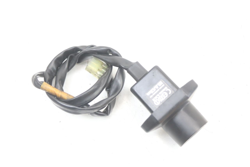 photo de PRZEKAŹNIK ELEKTRYCZNY YAMAHA FZ1 FAZER 1000 (2007 - 2009) - Zoom stanu zużycia