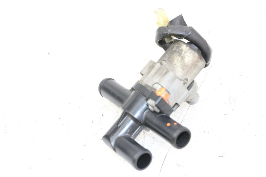 photo de PRZEKAŹNIK ELEKTRYCZNY YAMAHA FZ1 FAZER 1000 (2007 - 2009) - Inny kąt widzenia