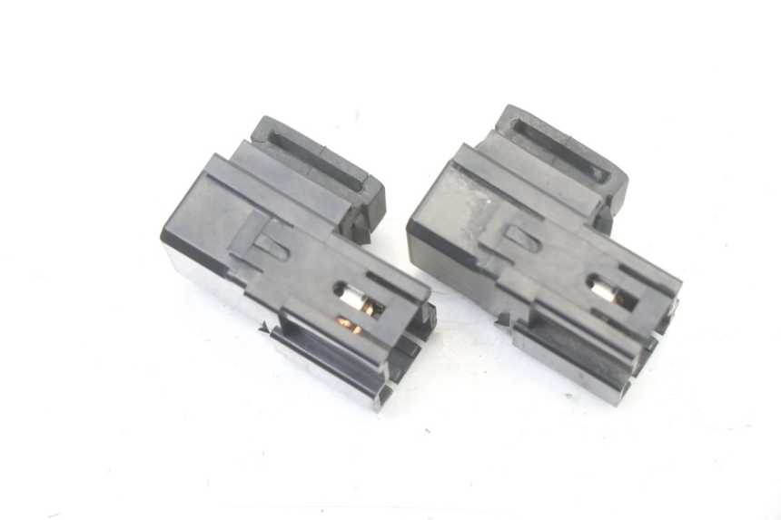 photo de PRZEKAŹNIK ELEKTRYCZNY YAMAHA XJ6 600 (2008 - 2016) - Zoom stanu zużycia