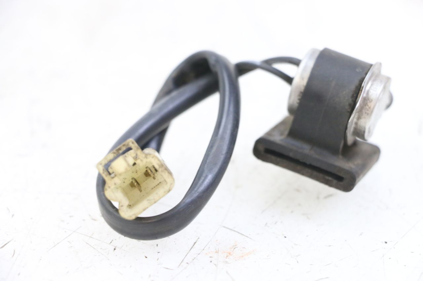 photo de PRZEKAŹNIK ELEKTRYCZNY YAMAHA XVS DRAG STAR DRAGSTAR 650 (1997 - 2007) - Zoom stanu zużycia