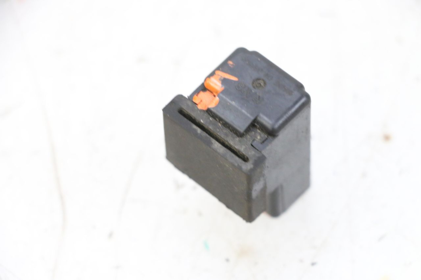 photo de PRZEKAŹNIK ELEKTRYCZNY YAMAHA YFM R RAPTOR 250 (2008 - 2014) - Szczegół części