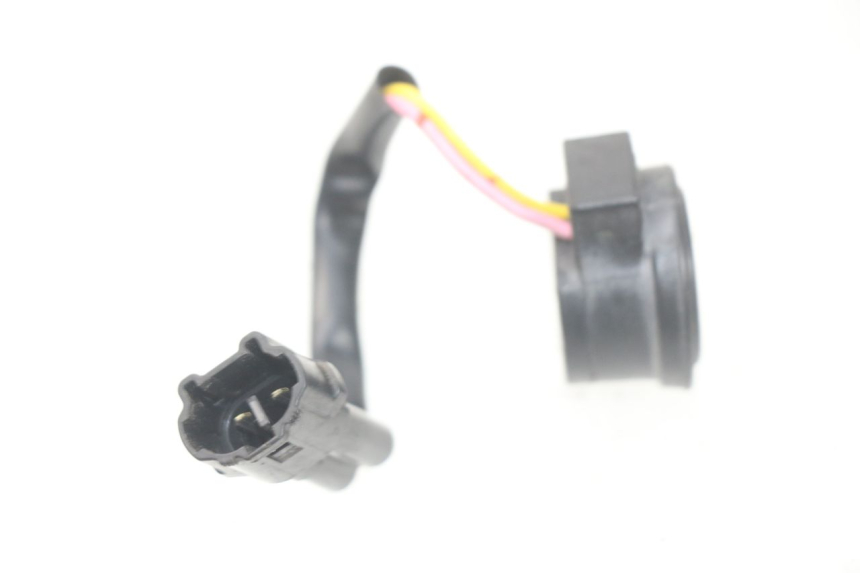 photo de PRZEKAŹNIK ELEKTRYCZNY YAMAHA YP T-MAX TMAX 530 (2017 - 2020) - Zoom stanu zużycia