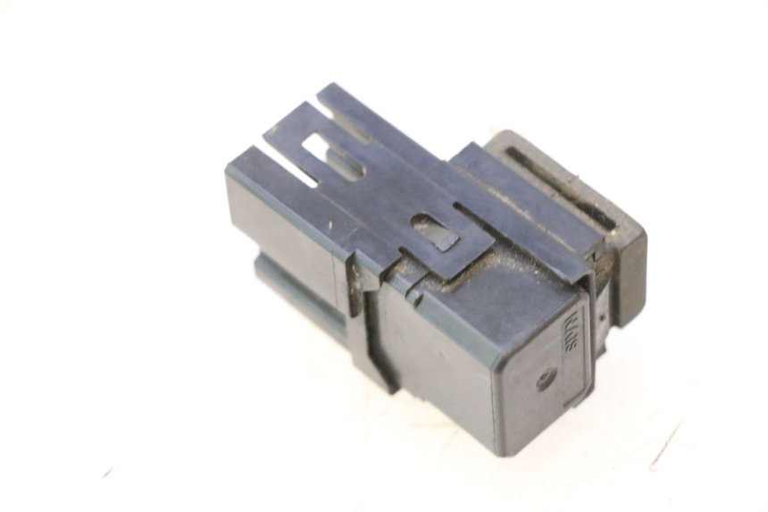 photo de PRZEKAŹNIK ELEKTRYCZNY YAMAHA YZF R6 600 (2008 - 2009) - Zoom stanu zużycia