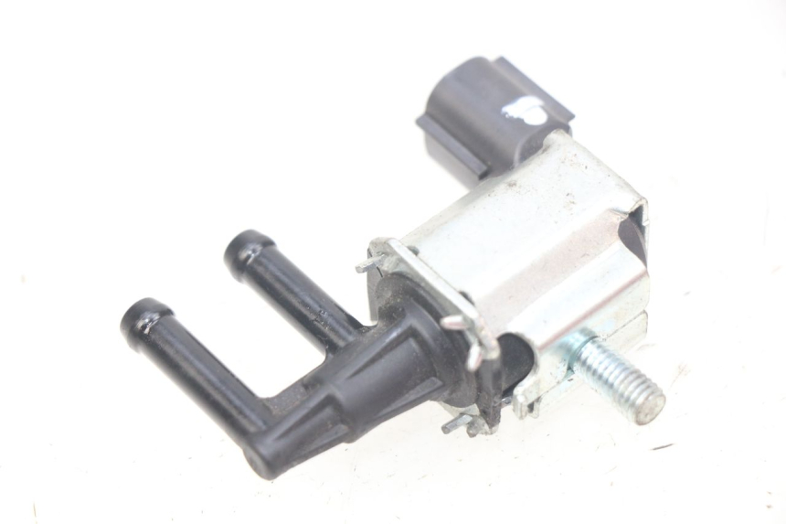 photo de PRZEKAŹNIK ELEKTRYCZNY KAWASAKI Z 650 (2016 - 2019) - Zoom stanu zużycia