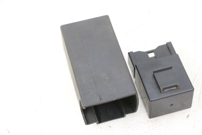 photo de PRZEKAŹNIK POMPY PALIWA YAMAHA MT-07 MT07 ABS 700 (2014 - 2017) - Zoom stanu zużycia