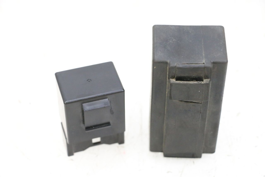 photo de PRZEKAŹNIK POMPY PALIWA YAMAHA MT-07 MT07 ABS 700 (2018 - 2020) - Zoom stanu zużycia