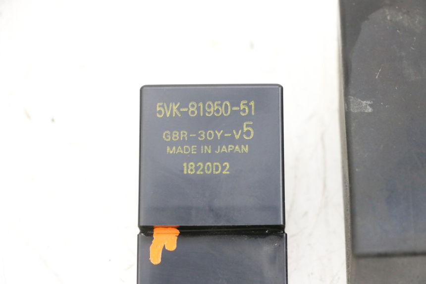 photo de PRZEKAŹNIK POMPY PALIWA YAMAHA MT-07 MT07 ABS 700 (2018 - 2020) - Zbliżenie techniczne