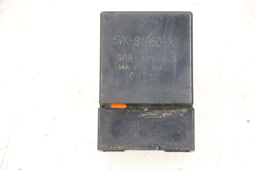 photo de PRZEKAŹNIK POMPY PALIWA YAMAHA TDM ABS 900 (2002 - 2014) - Zbliżenie techniczne