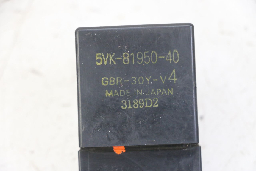 photo de PRZEKAŹNIK POMPY PALIWA YAMAHA XJ6 ABS 600 (2008 - 2016) - Inny kąt widzenia