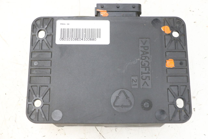 photo de PRZEKAŹNIK ROLL LOCK PIAGGIO MP3 HPE 300 (2019 - 2026) - Zbliżenie techniczne