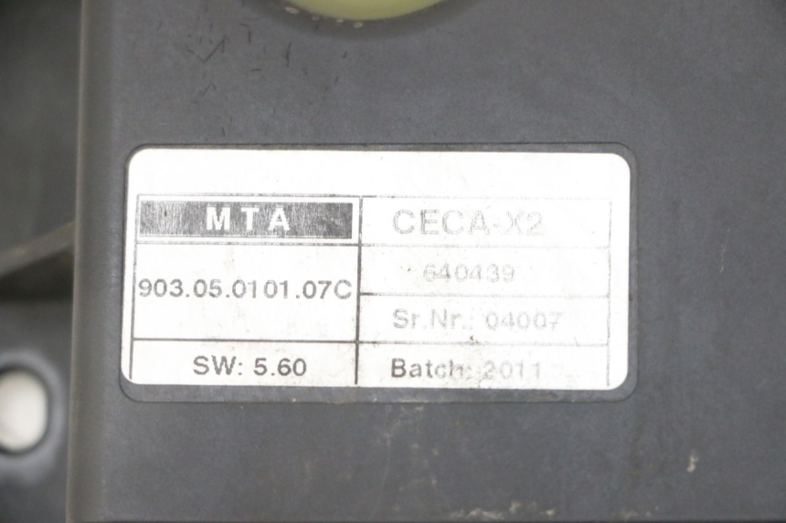 photo de PRZEKAŹNIK ROLL LOCK PIAGGIO MP3 LT 300 (2010 - 2016) - Zbliżenie techniczne