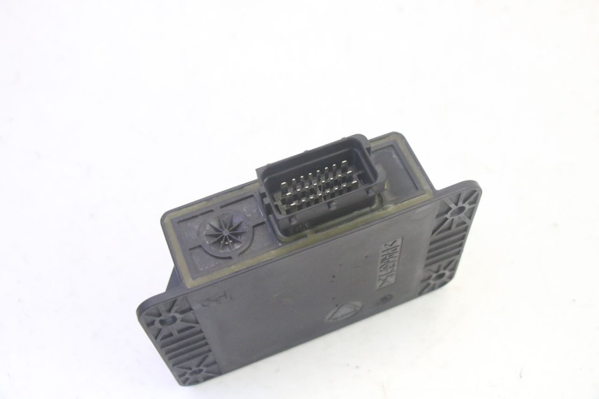 photo de PRZEKAŹNIK ROLL LOCK PIAGGIO MP3 LT 400 (2007 - 2012) - Zbliżenie techniczne