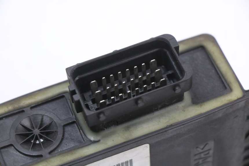 photo de PRZEKAŹNIK ROLL LOCK PIAGGIO MP3 500 (2011 - 2015) - Inny kąt widzenia