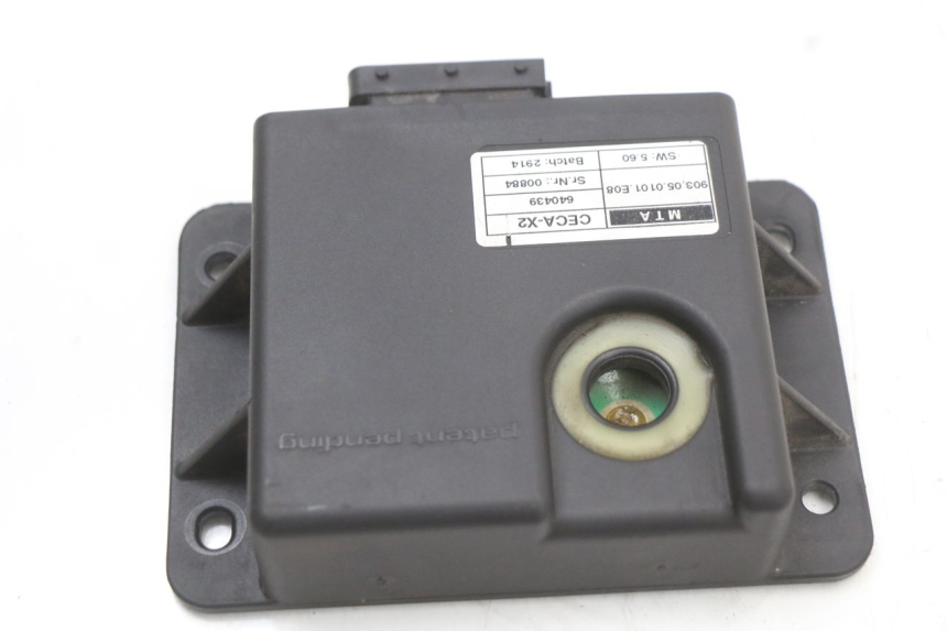 photo de PRZEKAŹNIK ROLL LOCK PIAGGIO MP3 500 (2011 - 2015) - Zbliżenie techniczne