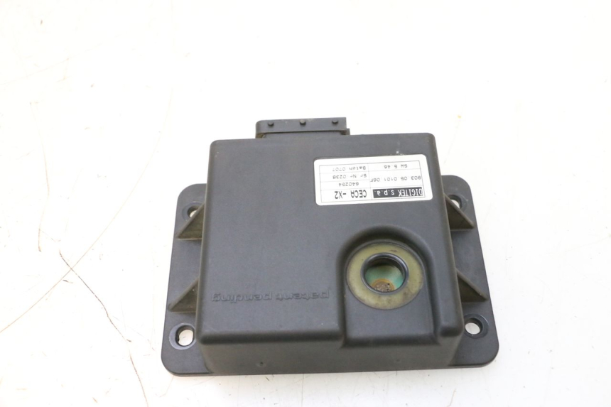 photo de PRZEKAŹNIK ROLL LOCK PIAGGIO MP3 125 (2006 - 2014) - Inny kąt widzenia