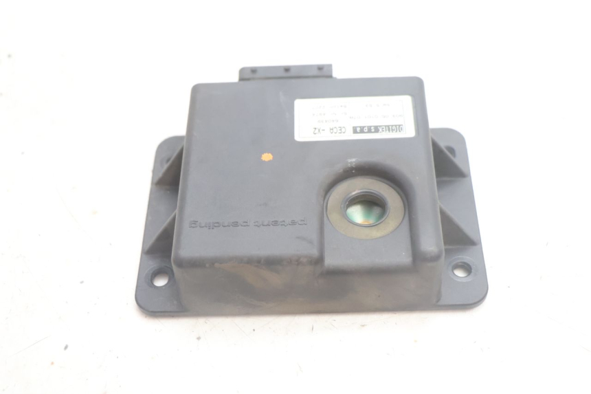 photo de PRZEKAŹNIK ROLL LOCK PIAGGIO MP3 125 (2006 - 2014) - Inny kąt widzenia