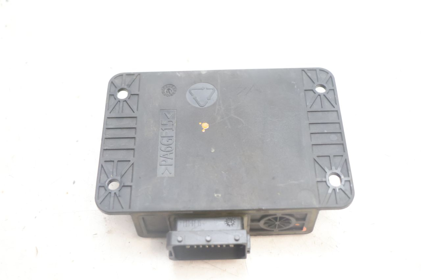 photo de PRZEKAŹNIK ROLL LOCK PIAGGIO MP3 125 (2006 - 2014) - Zbliżenie techniczne