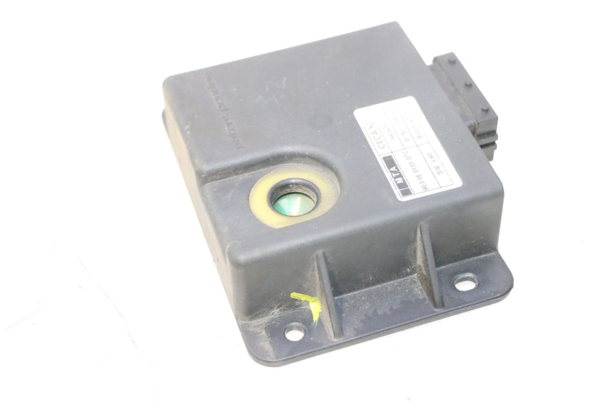 photo de PRZEKAŹNIK ROLL LOCK PIAGGIO MP3 500 (2011 - 2015) - Zbliżenie techniczne