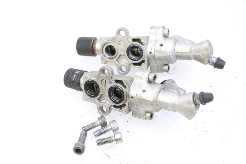 photo de ROZDZIELACZ HAMULCA YAMAHA FJ 36Y 1100 (1984 - 1985) - Szczegół części