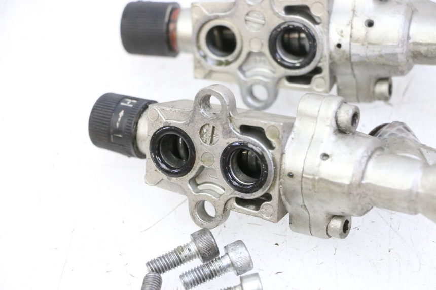 photo de ROZDZIELACZ HAMULCA YAMAHA FJ 36Y 1100 (1984 - 1985) - Zoom stanu zużycia