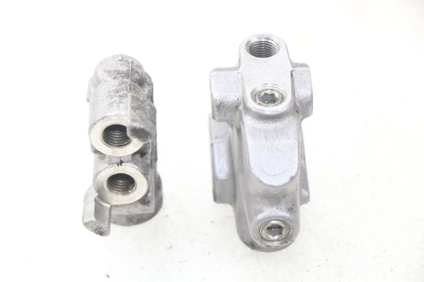 photo de ROZDZIELACZ HAMULCA YAMAHA FJR ABS 1300 (2006 - 2012) - Szczegół części