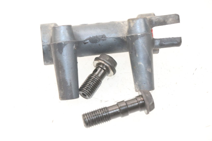 photo de ROZDZIELACZ HAMULCA KAWASAKI GPZ S 500 (1994 - 2005) - Zoom stanu zużycia