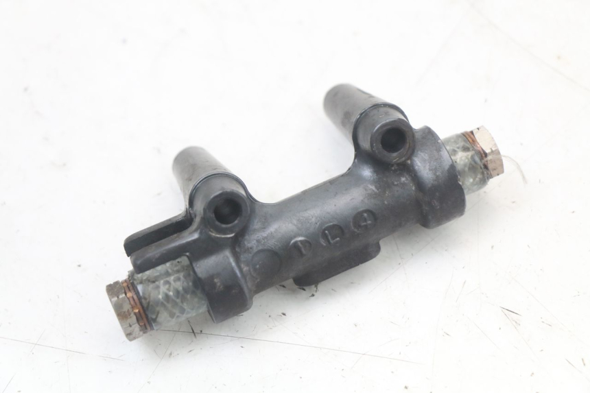 photo de ROZDZIELACZ HAMULCA KAWASAKI GTR 1000 (1994 - 2004) - Szczegół części