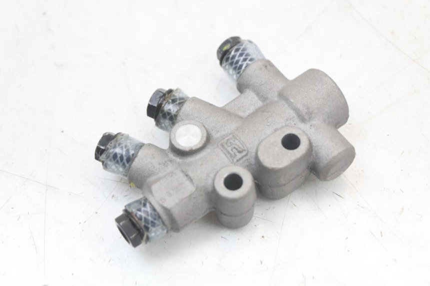 photo de ROZDZIELACZ HAMULCA PIAGGIO MP3 HPE 350 (2018 - 2020) - Zbliżenie techniczne