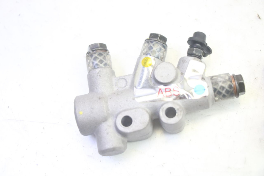 photo de ROZDZIELACZ HAMULCA PIAGGIO MP3 HPE 350 (2018 - 2020) - Szczegół części