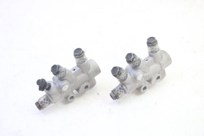 photo de ROZDZIELACZ HAMULCA PIAGGIO MP3 HPE 350 (2018 - 2020) - Zbliżenie techniczne