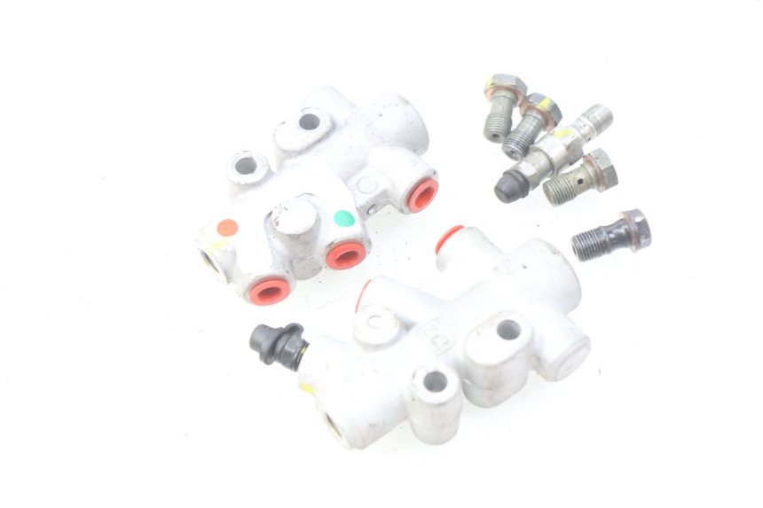 photo de ROZDZIELACZ HAMULCA PIAGGIO MP3 500 (2011 - 2015) - Widok główny